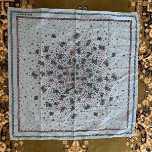 The Studio Flower Head Bandana